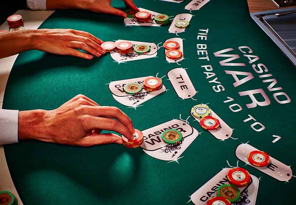 ایک اکاؤنٹ بنائیں یا LUCKY PKR کیسینو میں لاگ ان کریں۔